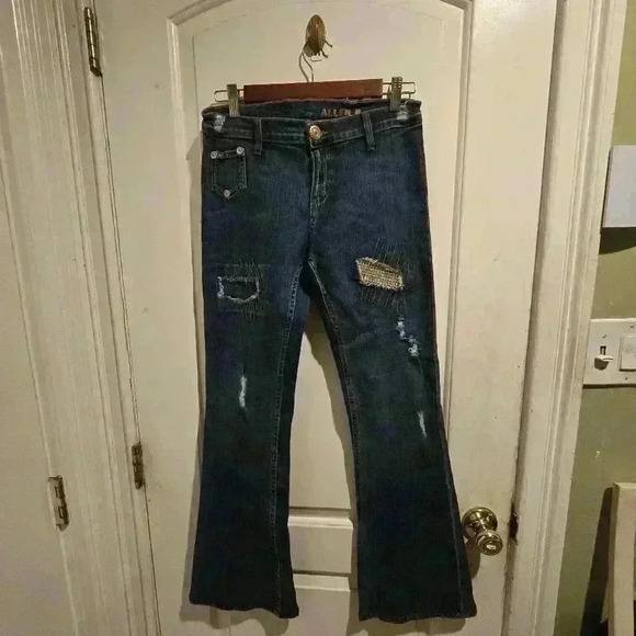 P7436 allen b. Distressed flare festival jeans - Picture 2 of 9